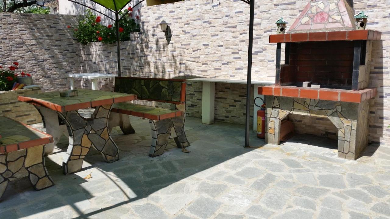 Studios Lia Adults Only -Fully Renovated 크리시 아모우디아 외부 사진