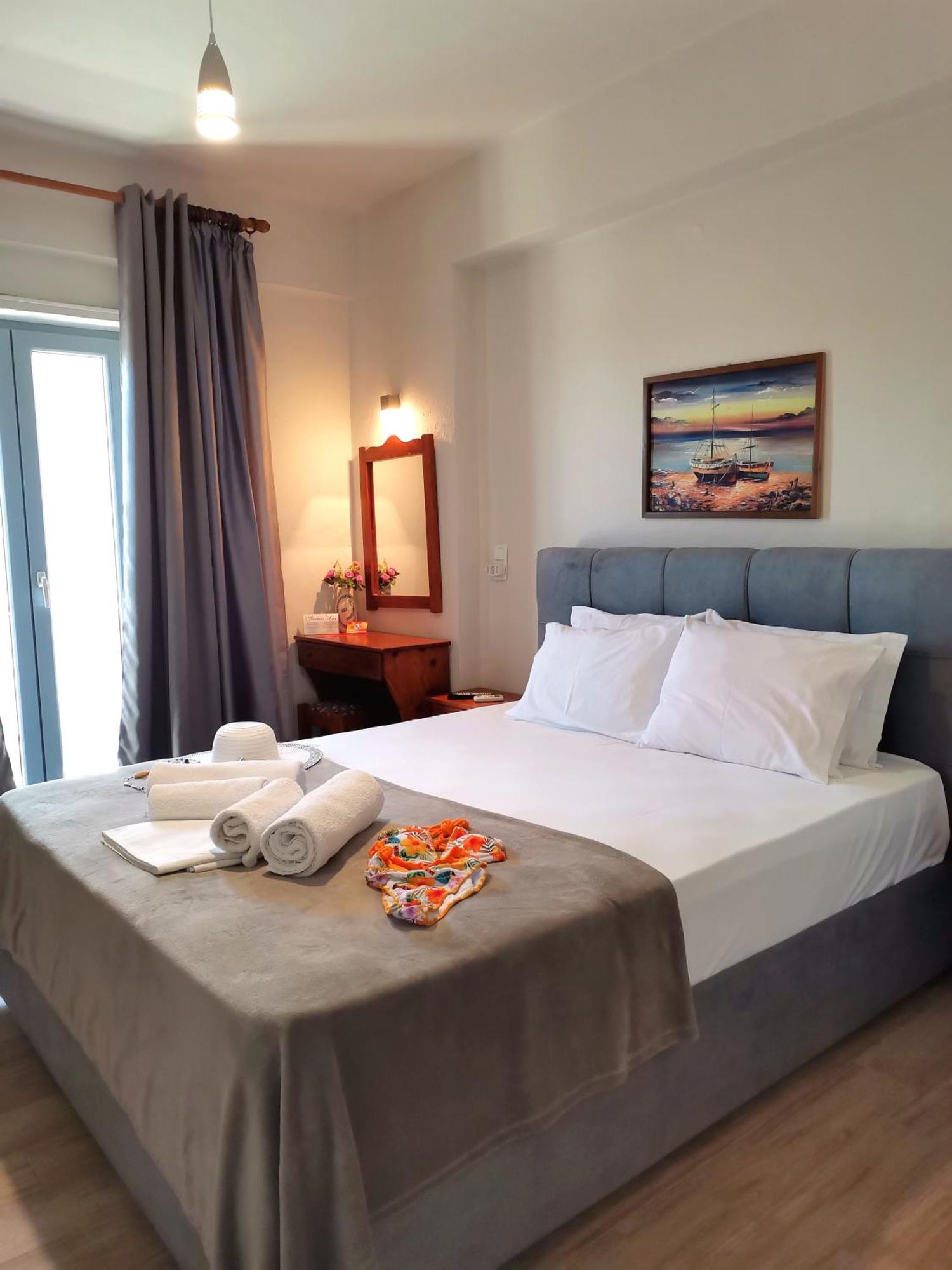 Studios Lia Adults Only -Fully Renovated 크리시 아모우디아 외부 사진