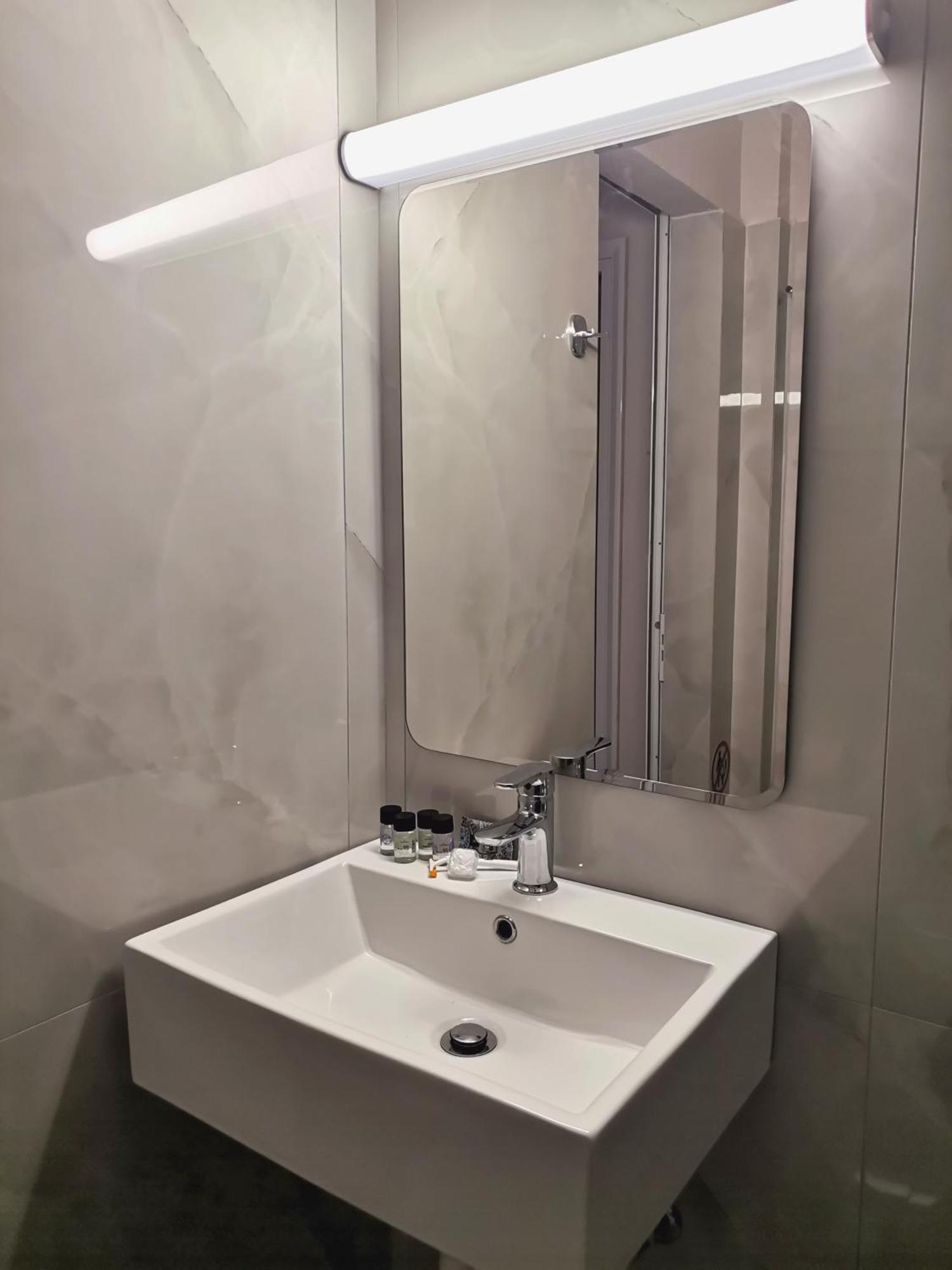 Studios Lia Adults Only -Fully Renovated 크리시 아모우디아 외부 사진