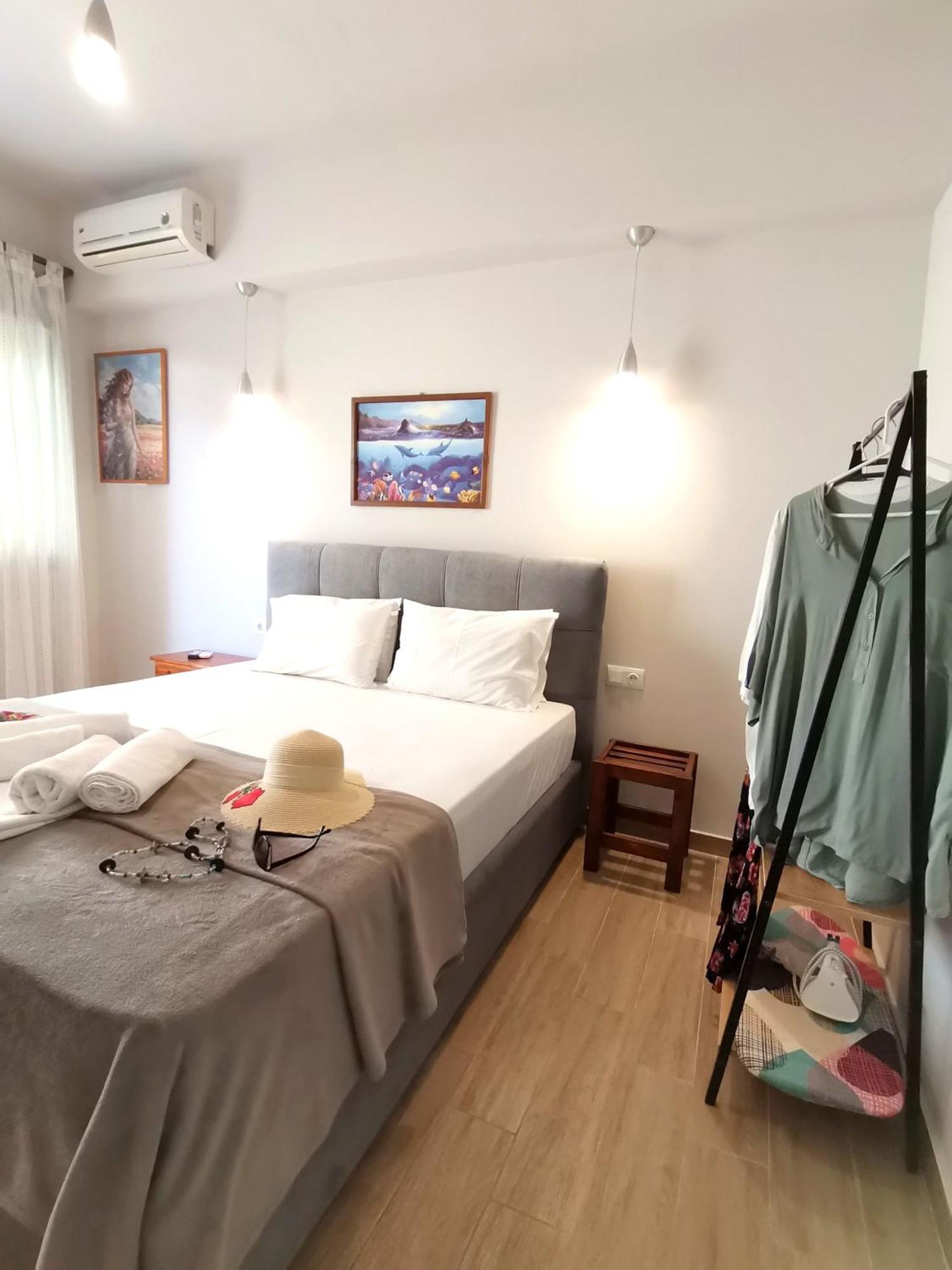 Studios Lia Adults Only -Fully Renovated 크리시 아모우디아 외부 사진