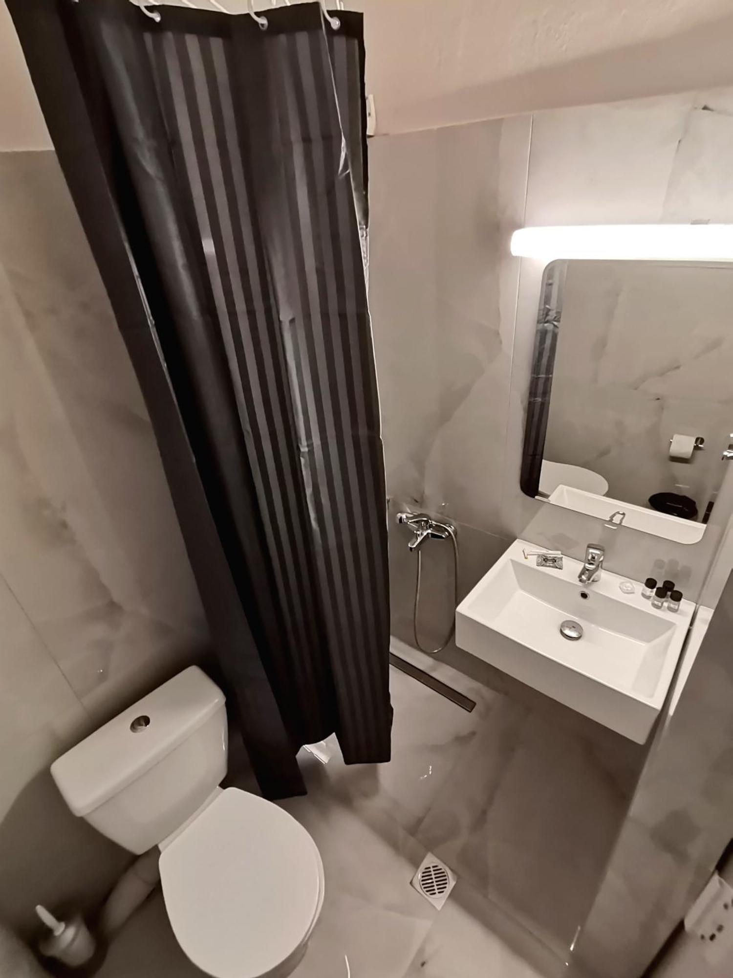 Studios Lia Adults Only -Fully Renovated 크리시 아모우디아 외부 사진